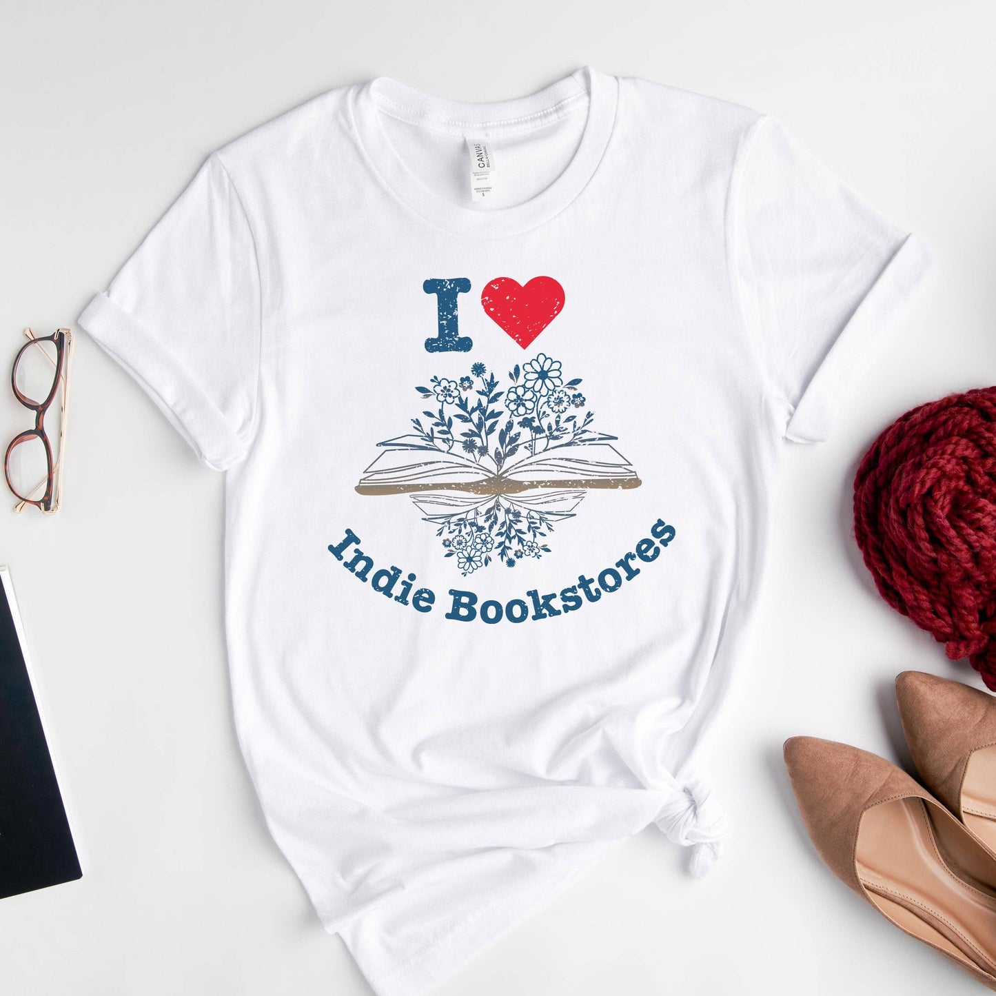 The Obstinate Octopus - "I Love Indie Bookstores" Floral Tee - The Secret Garden Bookery
