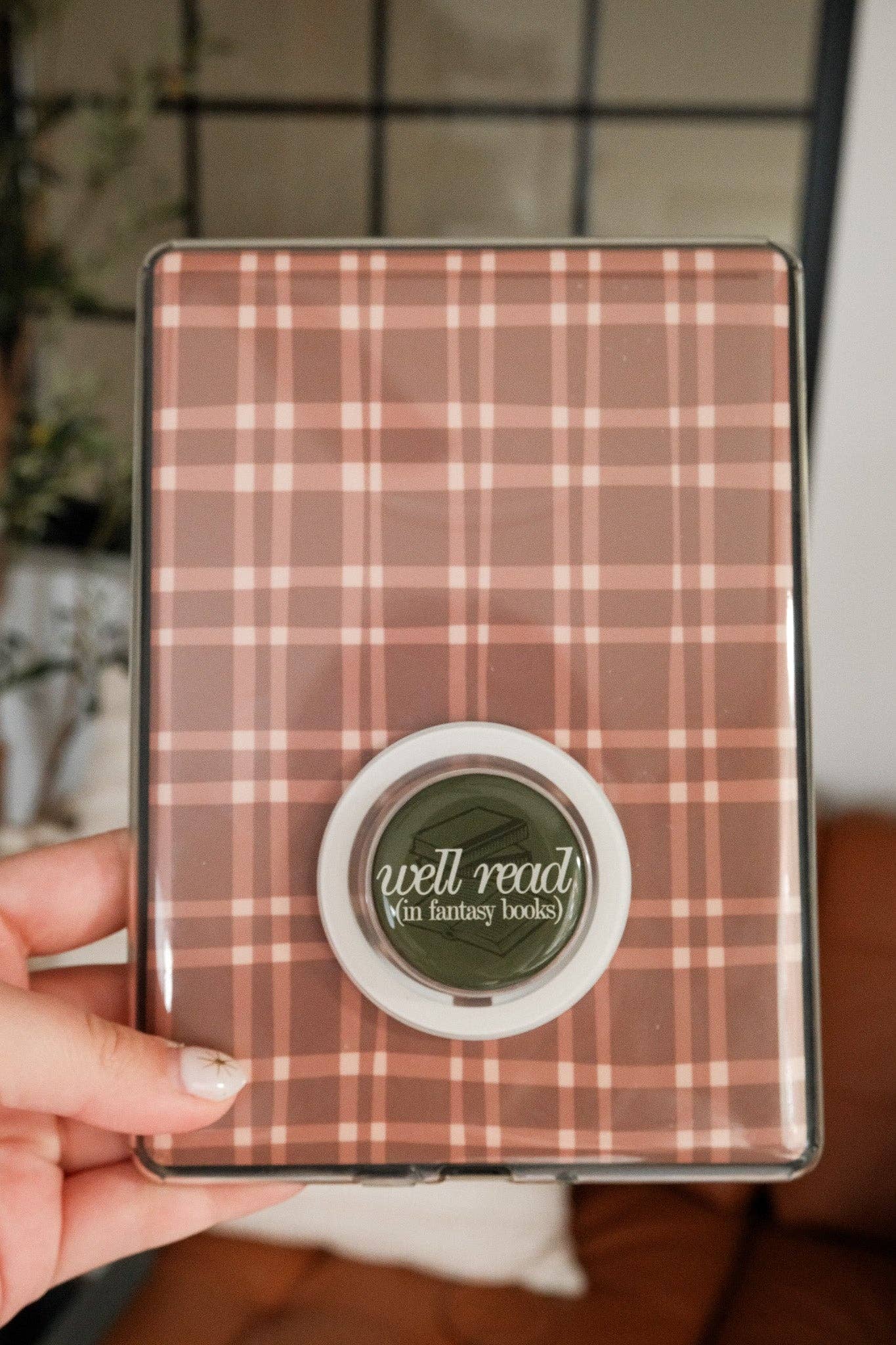 The Tiny Bookshelf - Well Read Kindle | Kobo Grips - The Secret Garden Bookery