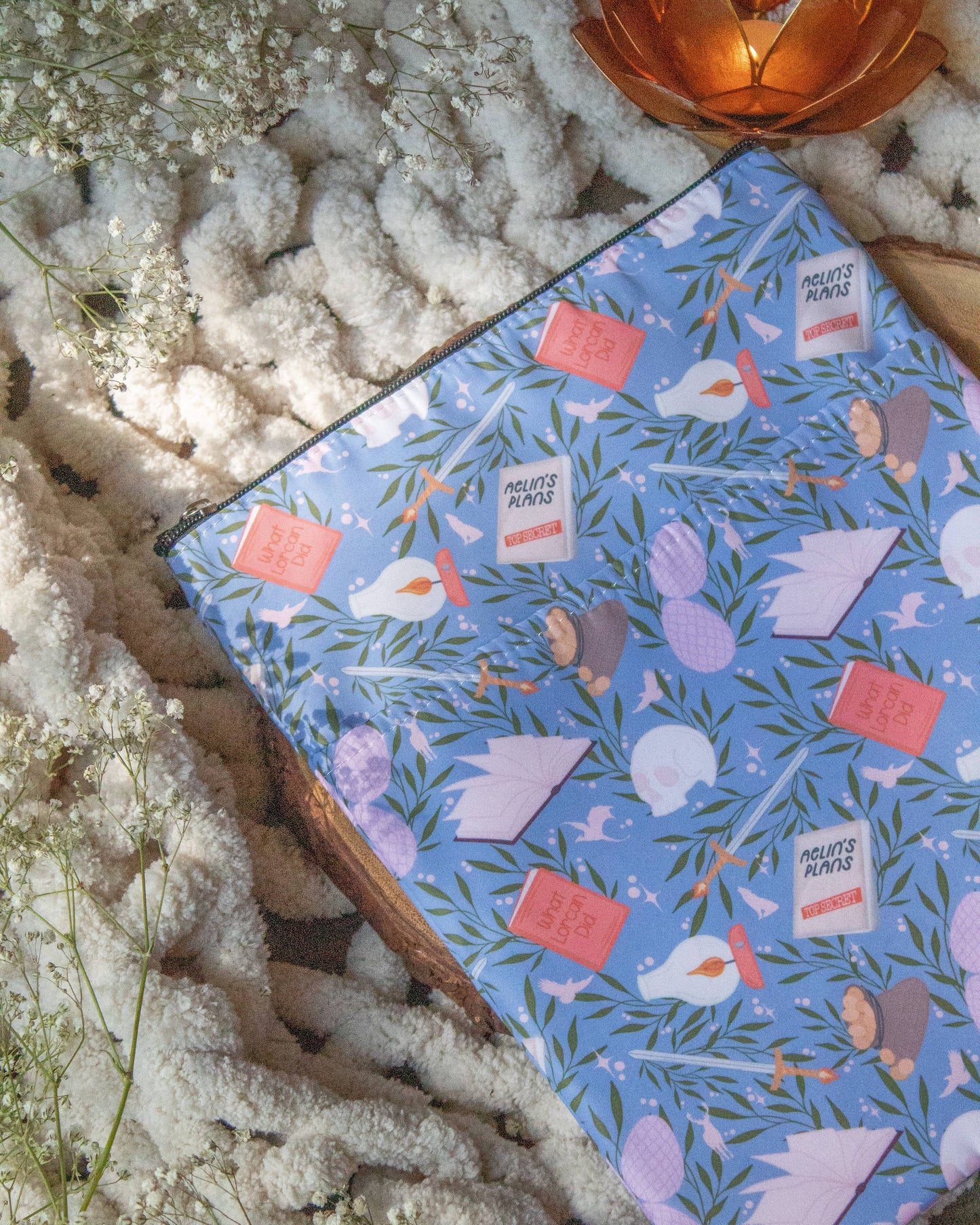 Meaggie Moos - Book / Tablet Sleeve | Throne of Glass - The Secret Garden Bookery