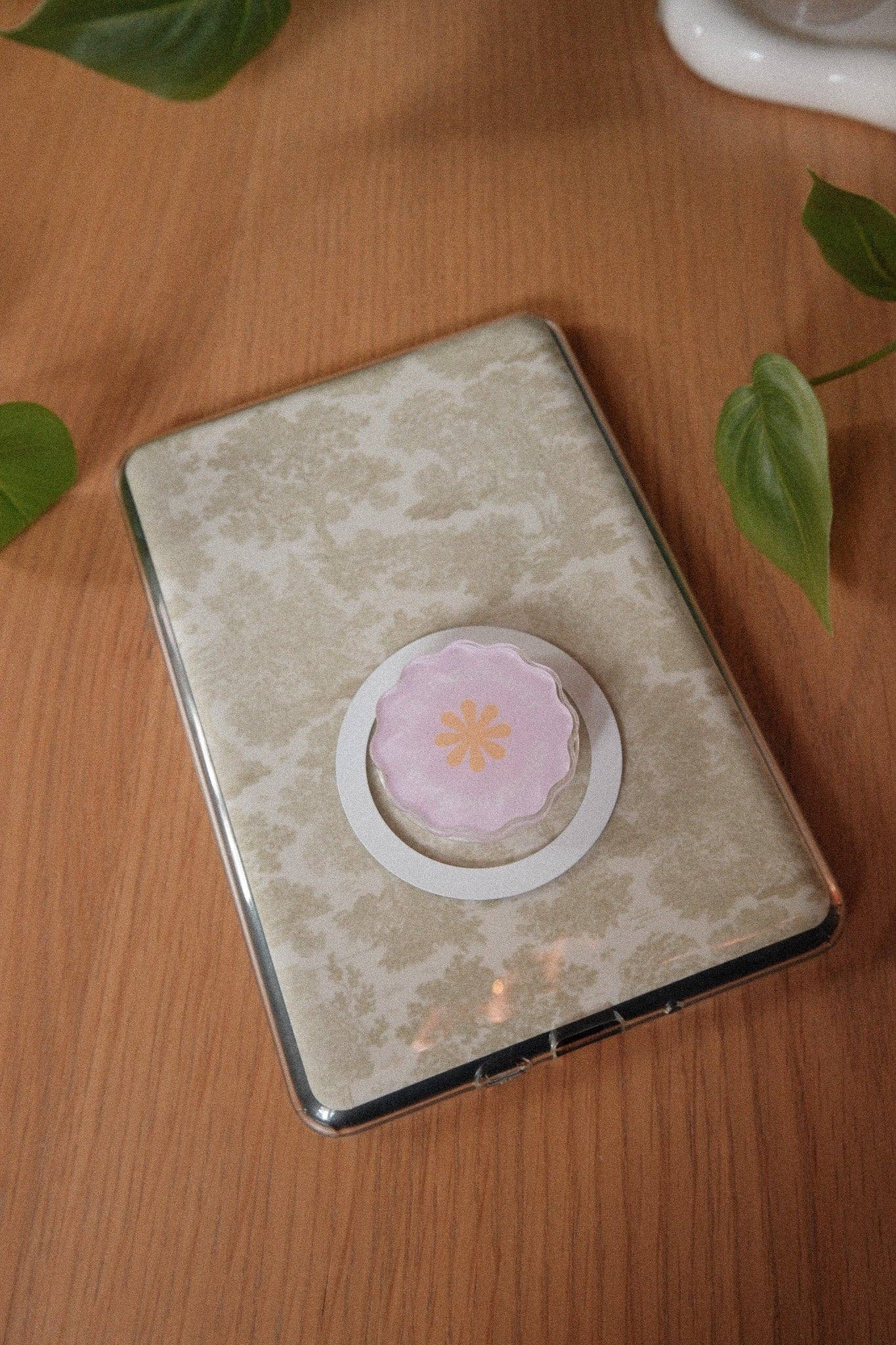 The Tiny Bookshelf - Kindle | Kobo Grips - The Secret Garden Bookery