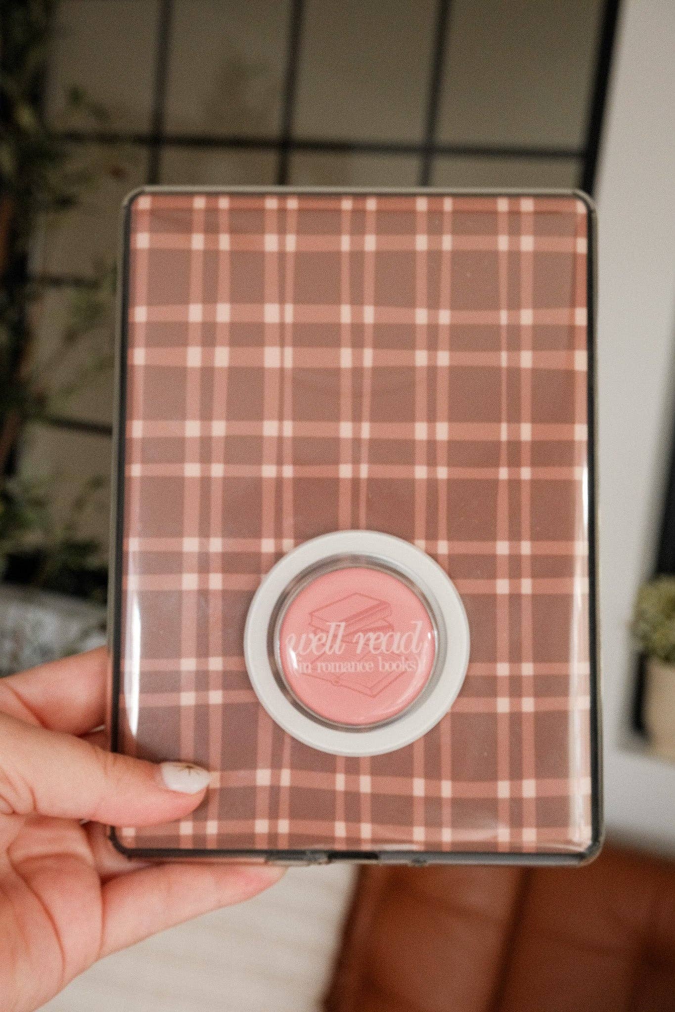 The Tiny Bookshelf - Well Read Kindle | Kobo Grips - The Secret Garden Bookery