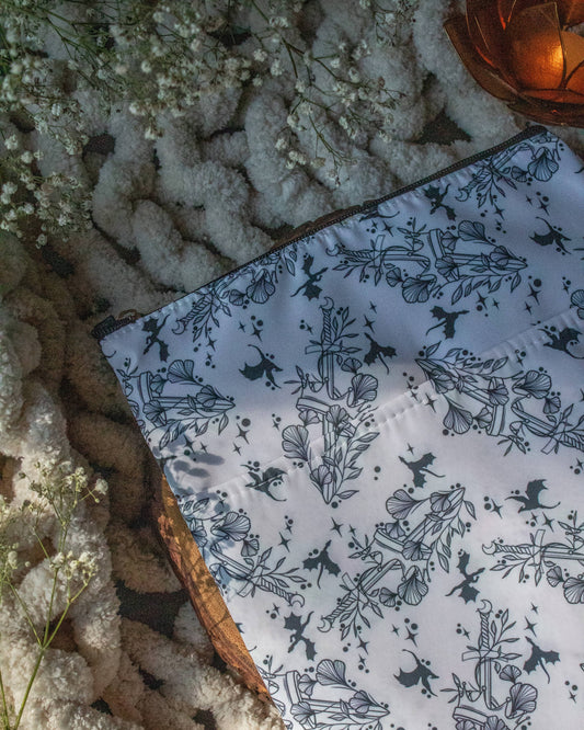 Meaggie Moos - Book / Tablet Sleeve | Ivory Swords - The Secret Garden Bookery
